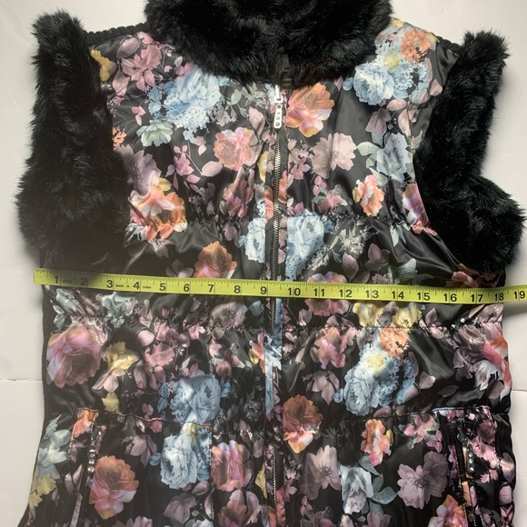 🔥Black Faux Fur NWT Quilted Reversible Zip Vest L - Picture 6 of 8